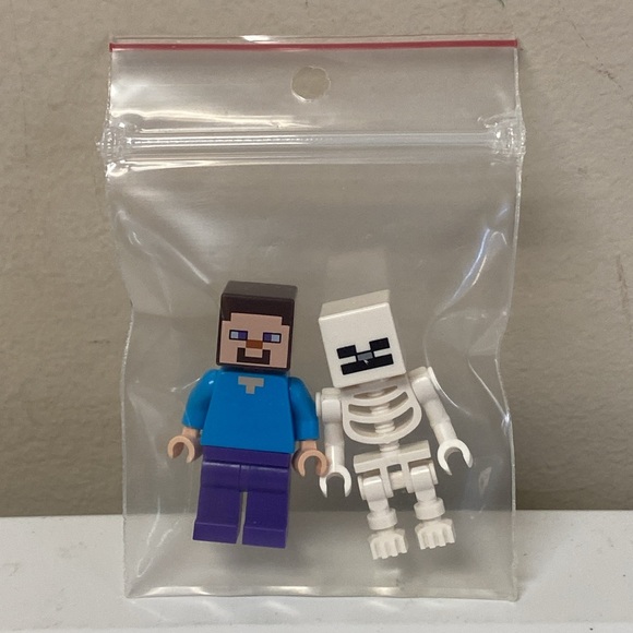 Lego Minecraft Minifigures 7 piece Set - Picture 8 of 10